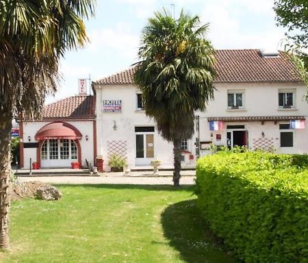 Auberge De Lamagistère Kültér fotó