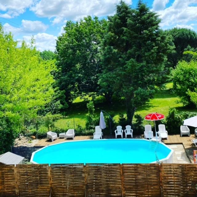 Auberge De Lamagistère Kültér fotó