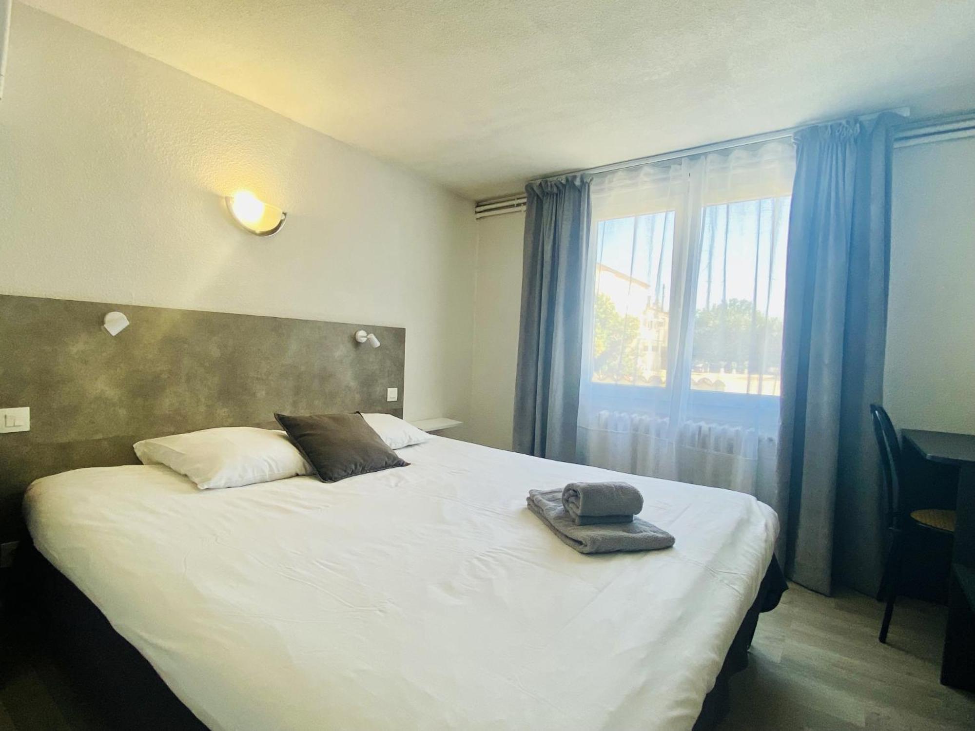 Auberge De Lamagistère Kültér fotó